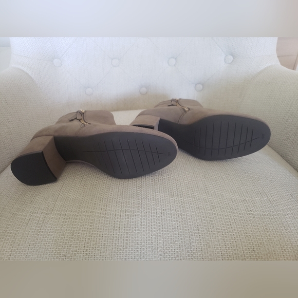 Cole Haan SAYLOR GRAND BOOTIE 8 - Picture 5 of 11